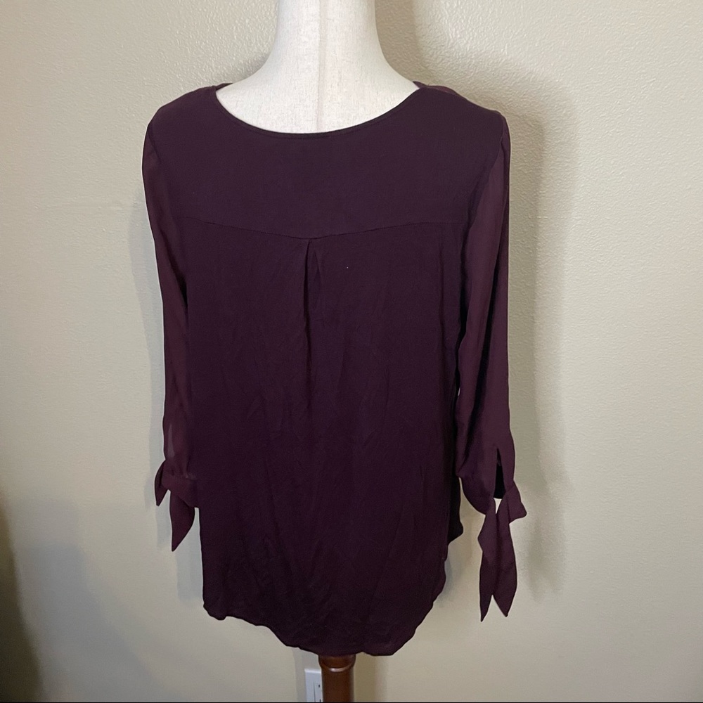 Fortune & Ivy Devora Burgundy Scallop Detail Long Sleeve Blouse Size Large - Picture 3 of 4